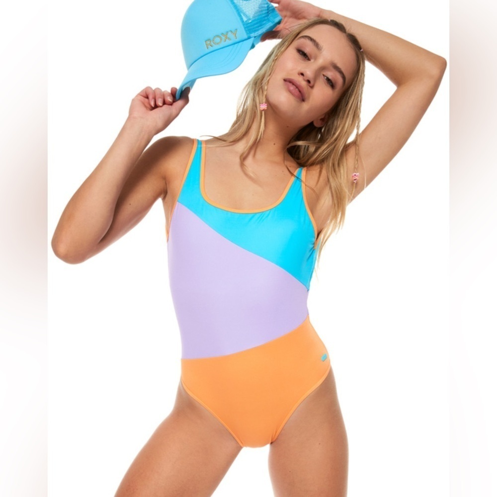 NEW Roxy Colorblock Party One Piece Swimsuit Medium
